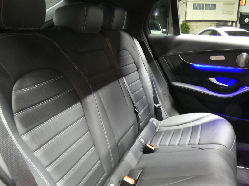 AMG GLCクーペ GLC43 4MATIC ｸｰﾍﾟ ﾚｻﾞｰｴｸｽｸﾙｰｼﾌﾞ&ﾚｰﾀﾞｰｾｰﾌﾃｨPKG　後期 1ｵｰﾅｰ 390ps meｺﾈｸﾄ 黒革 ｻﾝﾙｰﾌ MBUXﾅﾋﾞ 地ﾃﾞｼﾞ 360ｶﾒﾗ ﾍｯﾄﾞｱｯﾌﾟD Burmester ｴｱﾊﾞﾗﾝｽPKG 前後ﾄﾞﾗﾚｺ ﾏﾙﾁﾋﾞｰﾑLEDﾍｯﾄﾞﾗｲﾄ AMGｴｱﾛ/20ｲﾝﾁAW　2年保証付