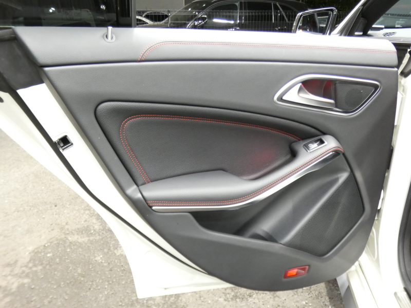 AMG CLAクラス CLA45 4MATIC AMGｱﾄﾞﾊﾞﾝｽﾄﾞ&ﾚｰﾀﾞｰｾｰﾌﾃｨPKG　後期 381ps ｷｰﾚｽｺﾞｰ ﾊﾟﾌｫｰﾏﾝｽｼｰﾄ&可変ﾊﾟﾌｫｰﾏﾝｽｴｸﾞｿﾞｰｽﾄ AMGｴｱﾛ&18AW ﾅﾋﾞTV Aｶｰﾌﾟﾚｲ Bｶﾒﾗ harman/kardon LEDﾍｯﾄﾞﾗｲﾄ/ｵｰﾄHB　2年保証付