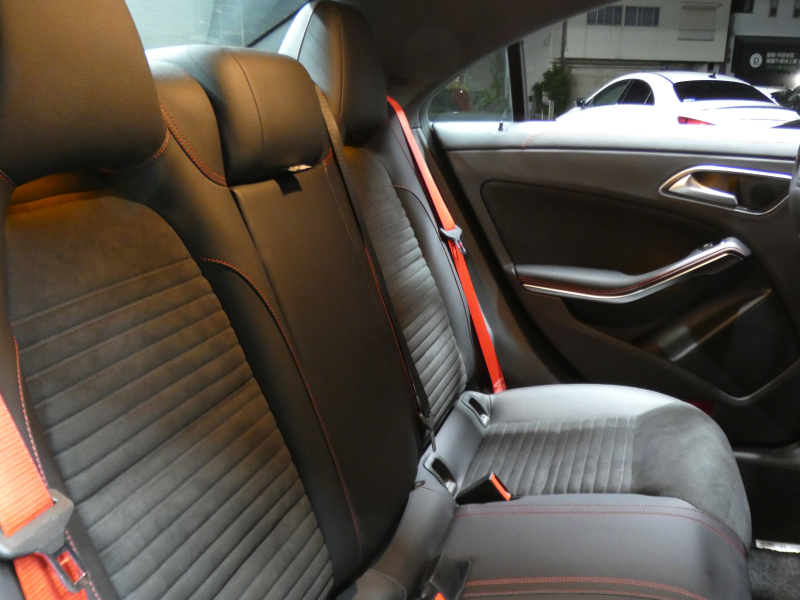 AMG CLAクラス CLA45 4MATIC ﾚｰｼﾝｸﾞｴﾃﾞｨｼｮﾝ ﾚｰﾀﾞｰｾｰﾌﾃｨPKG　後期 1ｵｰﾅｰ 90台限定車 381ps 半革 ﾅﾋﾞTV Aｶｰﾌﾟﾚｲ Bｶﾒﾗ ﾀﾞｲﾅﾐｯｸｾﾚｸﾄ LEDﾗｲﾄ ｱﾀﾞﾌﾟﾃｨﾌﾞHB ﾊﾟﾄﾞﾙｼﾌﾄ AMGｴｱﾛ&18ｲﾝﾁAW　2年保証付