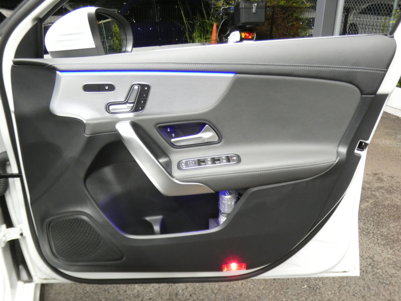 AMG Aクラス A35 4MATIC AMGｱﾄﾞﾊﾞﾝｽﾄﾞ&ﾅﾋﾞｹﾞｰｼｮﾝ&ﾚｰﾀﾞｰｾｰﾌﾃｨPKG　meｺﾈｸﾄ AMGﾊﾟﾌｫｰﾏﾝｽｽﾃｱﾘﾝｸﾞ&ｽｲｯﾁ AMGｴｱﾛ 18ｲﾝﾁAW 灰黒革 ﾊﾟﾉﾗﾏｻﾝﾙｰﾌ MBUXﾅﾋﾞ 360ｶﾒﾗ ﾍｯﾄﾞｱｯﾌﾟD 液晶ﾒｰﾀｰ 純正ﾄﾞﾗﾚｺ LEDﾍｯﾄﾞﾗｲﾄ　2年保証付