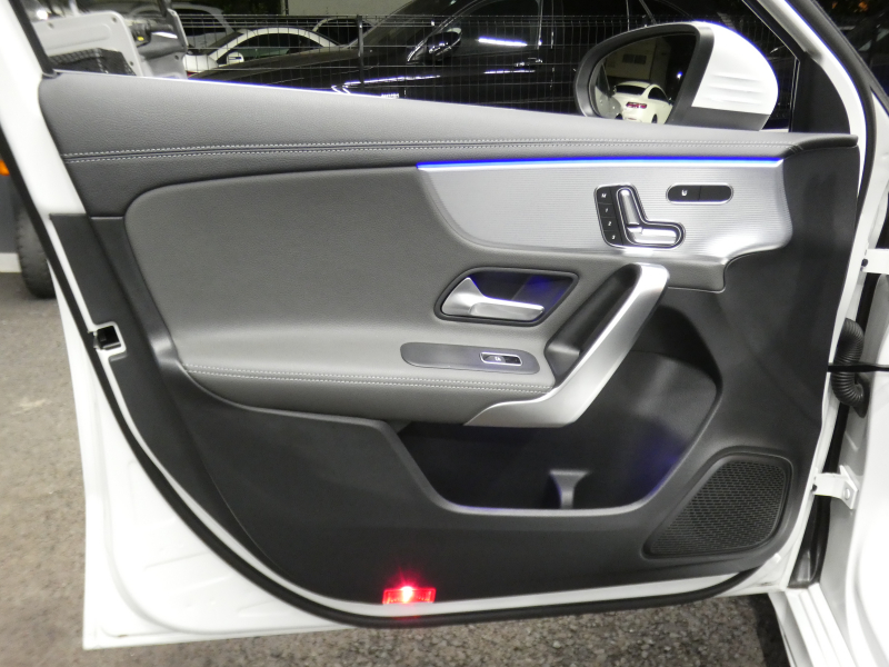 AMG Aクラス A35 4MATIC AMGｱﾄﾞﾊﾞﾝｽﾄﾞ&ﾅﾋﾞｹﾞｰｼｮﾝ&ﾚｰﾀﾞｰｾｰﾌﾃｨPKG　meｺﾈｸﾄ AMGﾊﾟﾌｫｰﾏﾝｽｽﾃｱﾘﾝｸﾞ&ｽｲｯﾁ AMGｴｱﾛ 18ｲﾝﾁAW 灰黒革 ﾊﾟﾉﾗﾏｻﾝﾙｰﾌ MBUXﾅﾋﾞ 360ｶﾒﾗ ﾍｯﾄﾞｱｯﾌﾟD 液晶ﾒｰﾀｰ 純正ﾄﾞﾗﾚｺ LEDﾍｯﾄﾞﾗｲﾄ　2年保証付