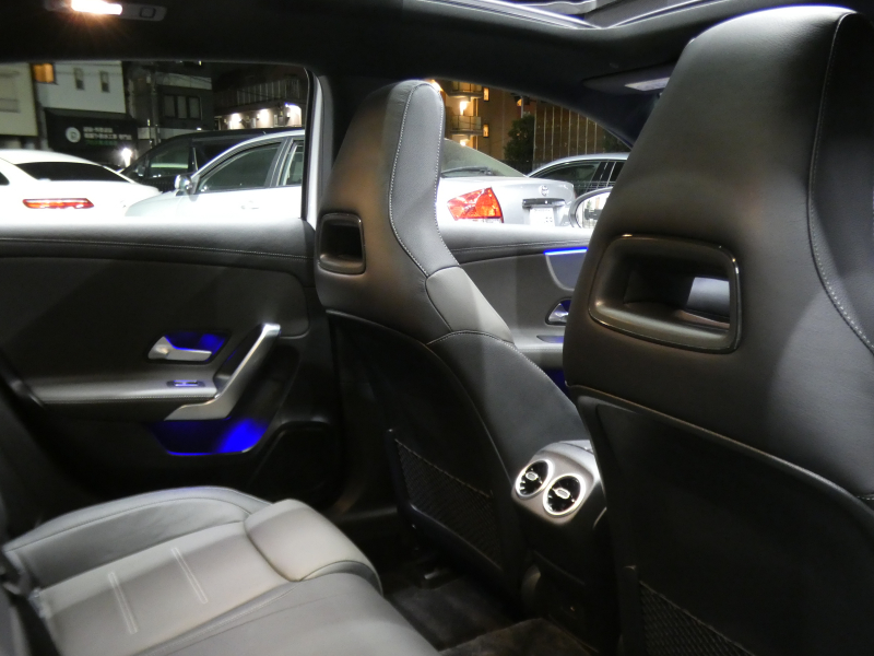 AMG Aクラス A35 4MATIC AMGｱﾄﾞﾊﾞﾝｽﾄﾞ&ﾅﾋﾞｹﾞｰｼｮﾝ&ﾚｰﾀﾞｰｾｰﾌﾃｨPKG　meｺﾈｸﾄ AMGﾊﾟﾌｫｰﾏﾝｽｽﾃｱﾘﾝｸﾞ&ｽｲｯﾁ AMGｴｱﾛ 18ｲﾝﾁAW 灰黒革 ﾊﾟﾉﾗﾏｻﾝﾙｰﾌ MBUXﾅﾋﾞ 360ｶﾒﾗ ﾍｯﾄﾞｱｯﾌﾟD 液晶ﾒｰﾀｰ 純正ﾄﾞﾗﾚｺ LEDﾍｯﾄﾞﾗｲﾄ　2年保証付