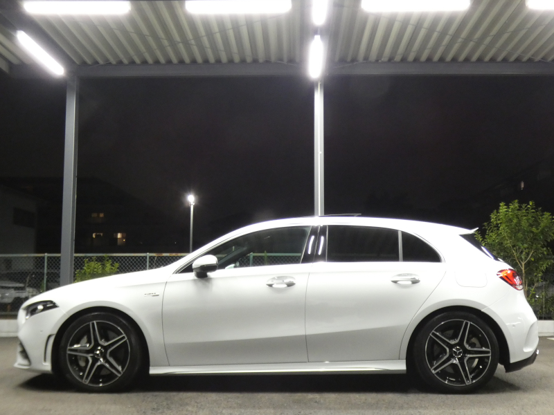 AMG Aクラス A35 4MATIC AMGｱﾄﾞﾊﾞﾝｽﾄﾞ&ﾅﾋﾞｹﾞｰｼｮﾝ&ﾚｰﾀﾞｰｾｰﾌﾃｨPKG　meｺﾈｸﾄ AMGﾊﾟﾌｫｰﾏﾝｽｽﾃｱﾘﾝｸﾞ&ｽｲｯﾁ AMGｴｱﾛ 18ｲﾝﾁAW 灰黒革 ﾊﾟﾉﾗﾏｻﾝﾙｰﾌ MBUXﾅﾋﾞ 360ｶﾒﾗ ﾍｯﾄﾞｱｯﾌﾟD 液晶ﾒｰﾀｰ 純正ﾄﾞﾗﾚｺ LEDﾍｯﾄﾞﾗｲﾄ　2年保証付