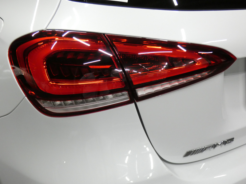 AMG Aクラス A35 4MATIC AMGｱﾄﾞﾊﾞﾝｽﾄﾞ&ﾅﾋﾞｹﾞｰｼｮﾝ&ﾚｰﾀﾞｰｾｰﾌﾃｨPKG　meｺﾈｸﾄ AMGﾊﾟﾌｫｰﾏﾝｽｽﾃｱﾘﾝｸﾞ&ｽｲｯﾁ AMGｴｱﾛ 18ｲﾝﾁAW 灰黒革 ﾊﾟﾉﾗﾏｻﾝﾙｰﾌ MBUXﾅﾋﾞ 360ｶﾒﾗ ﾍｯﾄﾞｱｯﾌﾟD 液晶ﾒｰﾀｰ 純正ﾄﾞﾗﾚｺ LEDﾍｯﾄﾞﾗｲﾄ　2年保証付