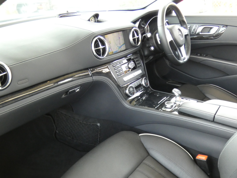 メルセデスベンツ SLクラス SL350  BL-EF AMGｽﾎﾟｰﾂ&ﾚｰﾀﾞｰｾｰﾌﾃｨPKG　ﾏｼﾞｯｸｽｶｲﾙｰﾌ AMGｴｱﾛ&19AW ﾊﾟﾅﾒﾘｶｰﾅｸﾞﾘﾙ ｷｰﾚｽｺﾞｰ 黒本革ｼｰﾄ HDDﾅﾋﾞ 地ﾃﾞｼﾞ Bｶﾒﾗ ﾊﾟｰｸﾄﾛﾆｯｸ ﾄﾞﾗﾚｺ ｵｰﾄﾄﾗﾝｸ ﾏﾙﾁｶﾗｰｱﾝﾋﾞｴﾝﾄ　2年保証付