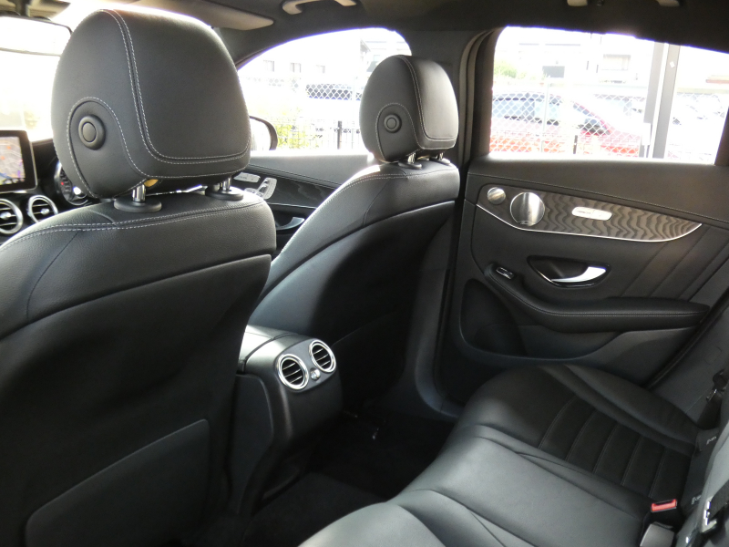 AMG GLCクーペ GLC43 4MATIC ｸｰﾍﾟ ﾚｻﾞｰｴｸｽｸﾙｰｼﾌﾞ&ﾚｰﾀﾞｰｾｰﾌﾃｨPKG　9AT AMGｴｱﾛ&20ｲﾝﾁAW 黒本革ｼｰﾄ/前後ﾋｰﾀｰ ｻﾝﾙｰﾌ HDDﾅﾋﾞTV 360度ｶﾒﾗ Burmester LEDﾍｯﾄﾞﾗｲﾄ ｵｰﾄﾘｱｹﾞｰﾄ/ﾌｯﾄOP ｴｱﾊﾞﾗﾝｽPKG　2年保証付