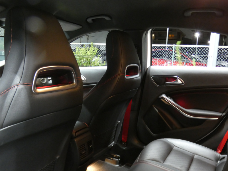 AMG Aクラス A45 4MATIC ﾚｰﾀﾞｰｾｰﾌﾃｨPKG　後期 381ps AMGﾊﾟﾌｫｰﾏﾝｽEX AMGｴｱﾛ&18AW ｷｰﾚｽｺﾞｰ 黒本革ｼｰﾄ/ﾋｰﾀｰ ﾅﾋﾞTV Aｶｰﾌﾟﾚｲ Bｶﾒﾗ ﾀﾞｲﾅﾐｯｸｾﾚｸﾄ LEDﾗｲﾄ ｱﾀﾞﾌﾟﾃｨﾌﾞHB ﾊﾟﾄﾞﾙｼﾌﾄ　2年保証付