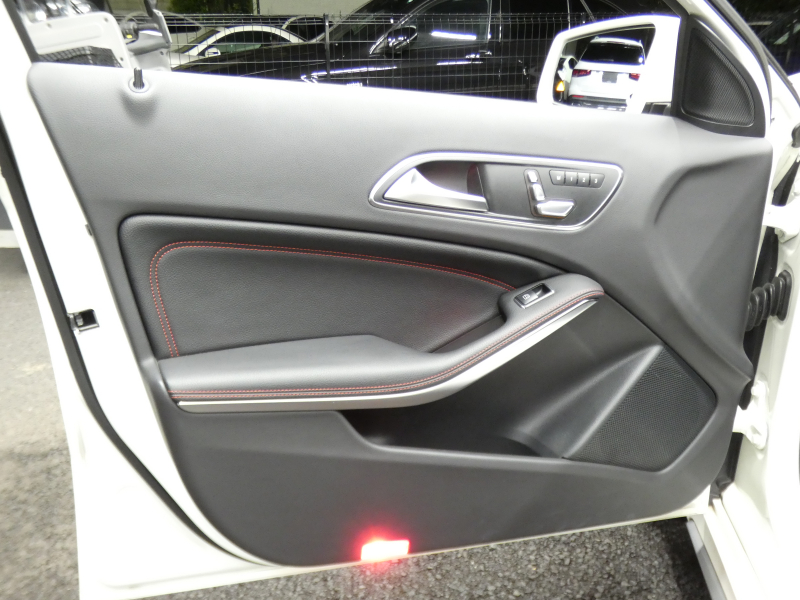 AMG Aクラス A45 4MATIC ﾚｰﾀﾞｰｾｰﾌﾃｨPKG　後期 381ps AMGﾊﾟﾌｫｰﾏﾝｽEX AMGｴｱﾛ&18AW ｷｰﾚｽｺﾞｰ 黒本革ｼｰﾄ/ﾋｰﾀｰ ﾅﾋﾞTV Aｶｰﾌﾟﾚｲ Bｶﾒﾗ ﾀﾞｲﾅﾐｯｸｾﾚｸﾄ LEDﾗｲﾄ ｱﾀﾞﾌﾟﾃｨﾌﾞHB ﾊﾟﾄﾞﾙｼﾌﾄ　2年保証付