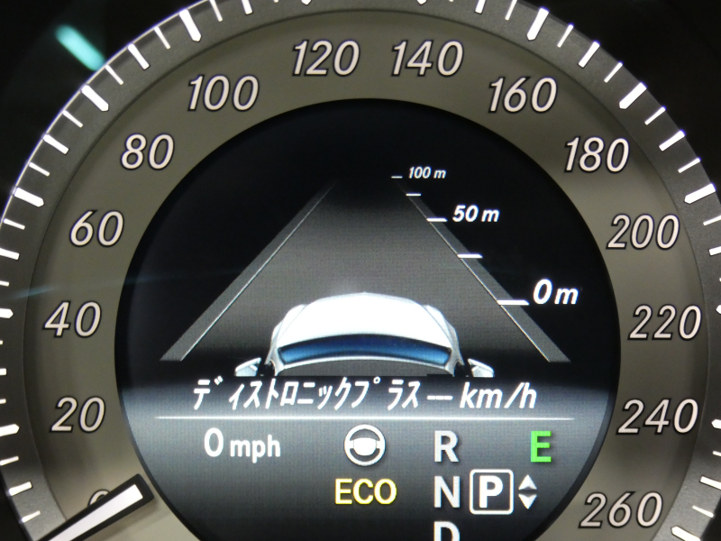 メルセデスベンツ Eクラス E250 ｶﾌﾞﾘｵﾚ AMGｽﾎﾟｰﾂ&ﾚｰﾀﾞｰｾｰﾌﾃｨPKG　後期 ﾌﾞﾗｯｸｿﾌﾄﾄｯﾌﾟ AMGｴｱﾛ&18AW ｷｰﾚｽｺﾞｰ 黒本革/ﾋｰﾀｰ/ﾏﾙﾁｺﾝﾄﾛｰﾙｼｰﾄB ﾅﾋﾞ 地ﾃﾞｼﾞ 360度ｶﾒﾗ ﾄﾞﾗﾚｺ LEDﾍｯﾄﾞﾗｲﾄ/自動ﾊｲﾋﾞｰﾑ　2年保証付