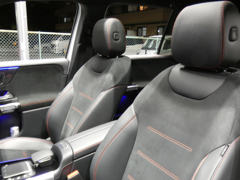 メルセデスベンツ GLB GLB200d 4MATIC AMGﾗｲﾝ ﾅﾋﾞｹﾞｰｼｮﾝ&ﾚｰﾀﾞｰｾｰﾌﾃｨPKG　meｺﾈｸﾄ AMGｴｱﾛ&19AW 黒半革ｼｰﾄ/ﾋｰﾀｰ MBUXﾅﾋﾞ 360度ｶﾒﾗ 前後ﾄﾞﾗﾚｺ ﾀﾞｲﾅﾐｯｸｾﾚｸﾄ ﾊﾟﾄﾞﾙｼﾌﾄ LEDﾍｯﾄﾞﾗｲﾄ/ｵｰﾄHB 7人乗り　2年保証付