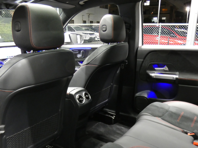 メルセデスベンツ GLB GLB200d 4MATIC AMGﾗｲﾝ ﾅﾋﾞｹﾞｰｼｮﾝ&ﾚｰﾀﾞｰｾｰﾌﾃｨPKG　meｺﾈｸﾄ AMGｴｱﾛ&19AW 黒半革ｼｰﾄ/ﾋｰﾀｰ MBUXﾅﾋﾞ 360度ｶﾒﾗ 前後ﾄﾞﾗﾚｺ ﾀﾞｲﾅﾐｯｸｾﾚｸﾄ ﾊﾟﾄﾞﾙｼﾌﾄ LEDﾍｯﾄﾞﾗｲﾄ/ｵｰﾄHB 7人乗り　2年保証付