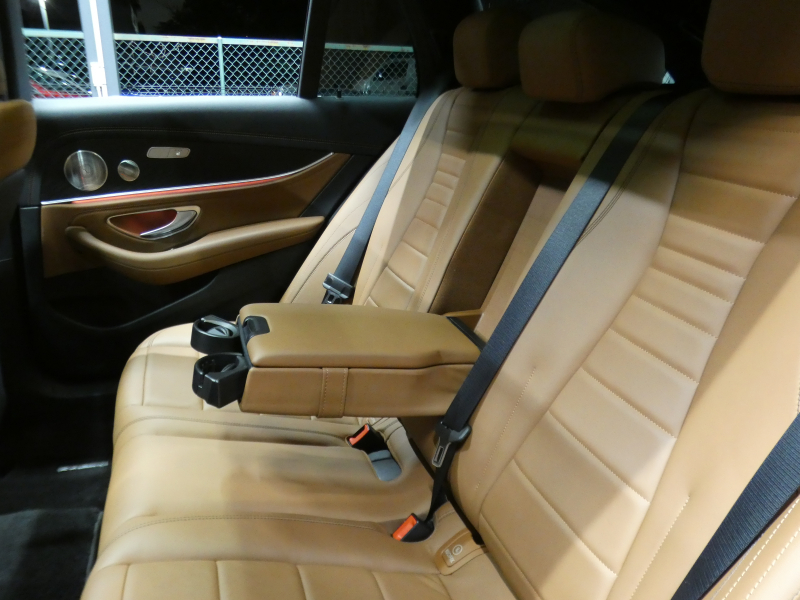 メルセデスベンツ Eクラス E300 ｽﾃｰｼｮﾝﾜｺﾞﾝ ｽﾎﾟｰﾂ ｴｸｽｸﾙｰｼﾌﾞ&ﾚｰﾀﾞｰｾｰﾌﾃｨPKG　後期 1ｵｰﾅｰ meｺﾈｸﾄ ﾌﾞﾗｳﾝﾅｯﾊﾟﾚｻﾞｰ/ﾋｰﾀｰ ﾊﾟﾉﾗﾏｻﾝﾙｰﾌ MBUXﾅﾋﾞ 地ﾃﾞｼﾞ 360度ｶﾒﾗ Burmester ﾍｯﾄﾞｱｯﾌﾟD 前後ﾄﾞﾗﾚｺ ｴｱﾊﾞﾗﾝｽPKG AMGｴｱﾛ&19AW　2年保証付