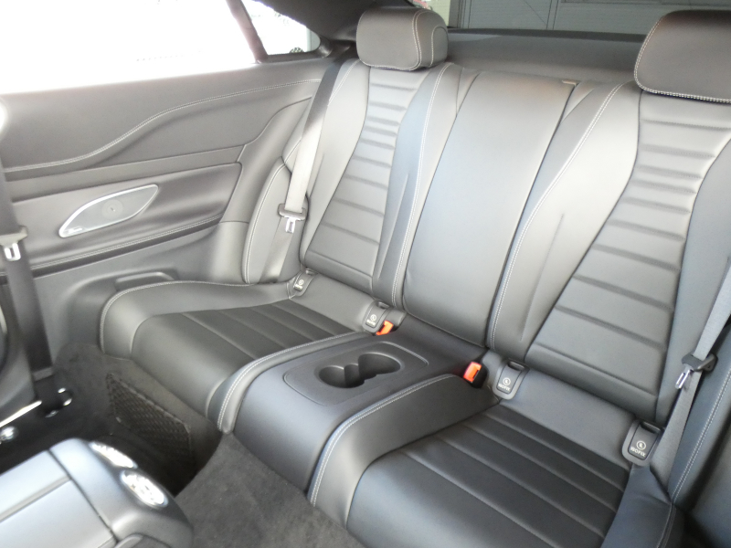 メルセデスベンツ Eクラス E300 ｸｰﾍﾟ ｽﾎﾟｰﾂ ｴｸｽｸﾙｰｼﾌﾞ&ﾚｰﾀﾞｰｾｰﾌﾃｨPKG　245ps AMGｴｱﾛ MAVERICK20ｲﾝﾁAW ｷｰﾚｽｺﾞｰ ﾅｯﾊﾟ黒革 ﾍﾞﾝﾁﾚｰﾀｰ&ﾏｯｻｰｼﾞ ﾊﾟﾉﾗﾏｻﾝﾙｰﾌ ﾅﾋﾞTV 360ｶﾒﾗ Aｶｰﾌﾟﾚｲ Burmester ﾍｯﾄﾞｱｯﾌﾟD ｴｱﾊﾞﾗﾝｽPKG ｵｰﾄﾄﾗﾝｸ　2年保証付