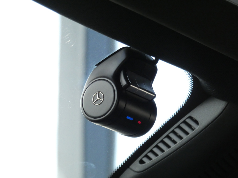 メルセデスベンツ Eクラス E300 ｸｰﾍﾟ ｽﾎﾟｰﾂ ｴｸｽｸﾙｰｼﾌﾞ&ﾚｰﾀﾞｰｾｰﾌﾃｨPKG　245ps AMGｴｱﾛ MAVERICK20ｲﾝﾁAW ｷｰﾚｽｺﾞｰ ﾅｯﾊﾟ黒革 ﾍﾞﾝﾁﾚｰﾀｰ&ﾏｯｻｰｼﾞ ﾊﾟﾉﾗﾏｻﾝﾙｰﾌ ﾅﾋﾞTV 360ｶﾒﾗ Aｶｰﾌﾟﾚｲ Burmester ﾍｯﾄﾞｱｯﾌﾟD ｴｱﾊﾞﾗﾝｽPKG ｵｰﾄﾄﾗﾝｸ　2年保証付