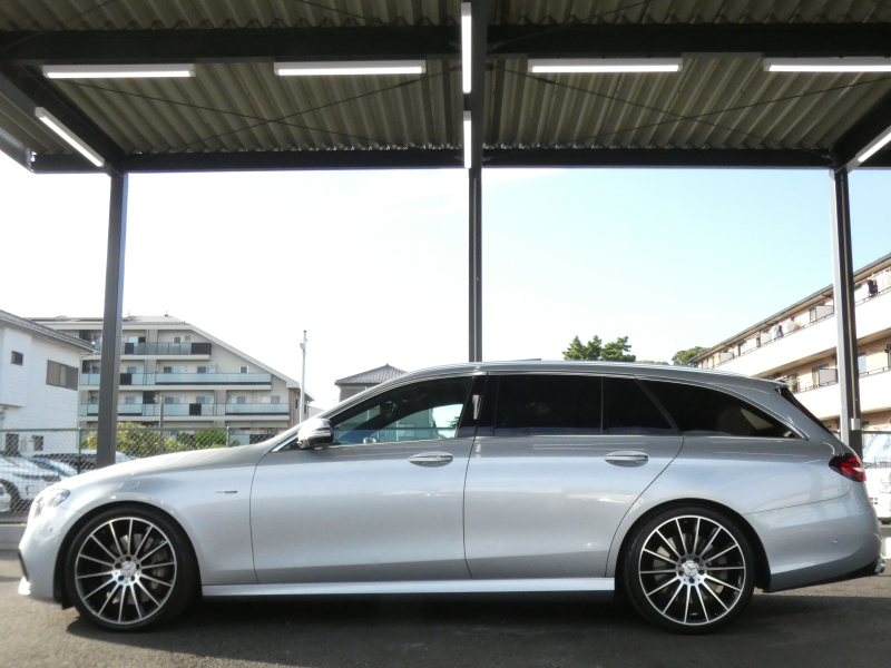 AMG Eクラス E53 ｽﾃｰｼｮﾝﾜｺﾞﾝ 4MATIC+ ｴｸｽｸﾙｰｼﾌﾞ&ﾚｰﾀﾞｰｾｰﾌﾃｨPKG　後期 ISG搭載 meｺﾈｸﾄ ﾅｯﾊﾟﾚｻﾞｰ ﾍﾞﾝﾁﾚｰﾀｰ&ﾘﾗｸｾﾞｰｼｮﾝ 前後ﾋｰﾀｰ ﾊﾟﾉﾗﾏSR MBUXﾅﾋﾞTV Aｶｰﾌﾟﾚｲ 360ｶﾒﾗ ﾍｯﾄﾞｱｯﾌﾟD Burmester AMGｴｱﾛ&AMG20AW　2年保証付
