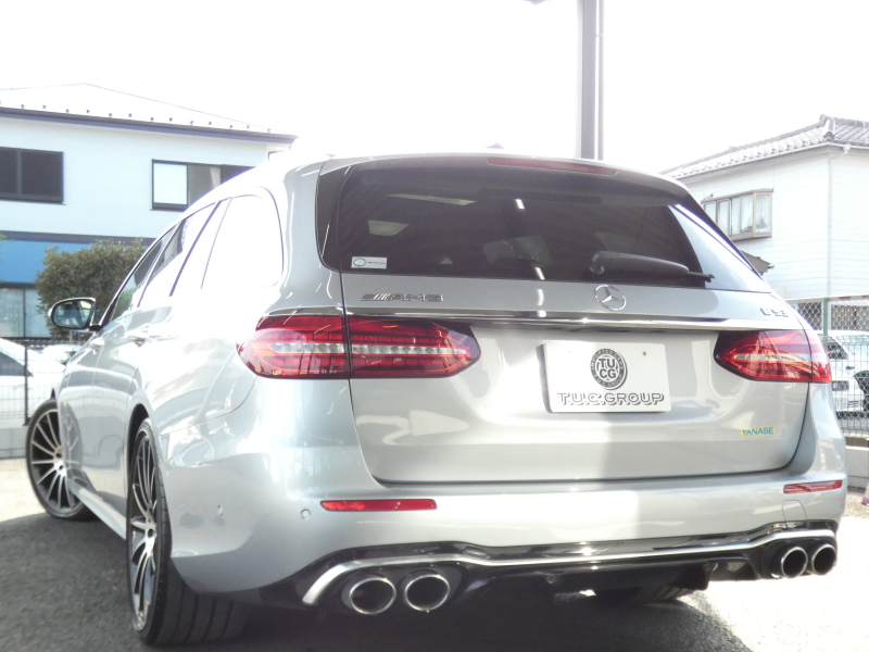 AMG Eクラス E53 ｽﾃｰｼｮﾝﾜｺﾞﾝ 4MATIC+ ｴｸｽｸﾙｰｼﾌﾞ&ﾚｰﾀﾞｰｾｰﾌﾃｨPKG　後期 ISG搭載 meｺﾈｸﾄ ﾅｯﾊﾟﾚｻﾞｰ ﾍﾞﾝﾁﾚｰﾀｰ&ﾘﾗｸｾﾞｰｼｮﾝ 前後ﾋｰﾀｰ ﾊﾟﾉﾗﾏSR MBUXﾅﾋﾞTV Aｶｰﾌﾟﾚｲ 360ｶﾒﾗ ﾍｯﾄﾞｱｯﾌﾟD Burmester AMGｴｱﾛ&AMG20AW　2年保証付