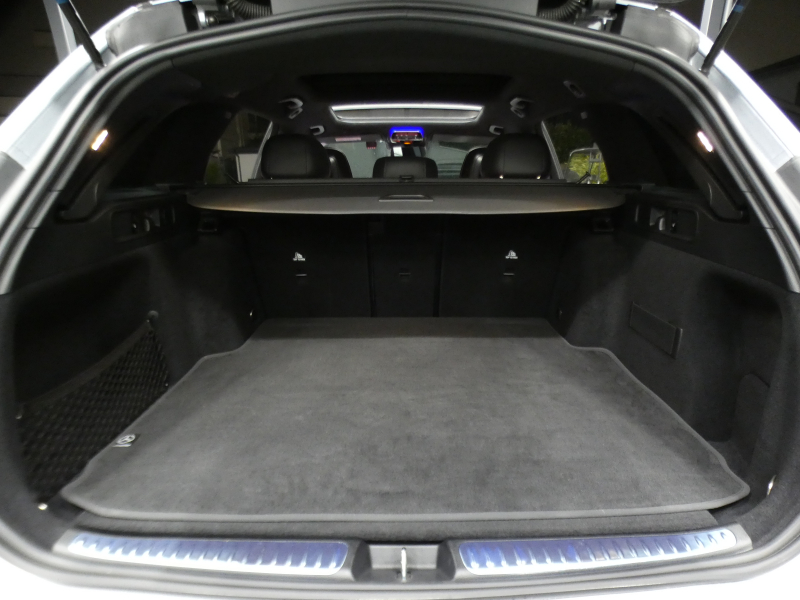 AMG Cクラス C43 4MATIC ｽﾃｰｼｮﾝﾜｺﾞﾝ AMGﾅｲﾄ&ﾚｰﾀﾞｰｾｰﾌﾃｨPKG　BSG搭載 現行型 AMGｴｱﾛ&19AW ﾊﾟﾌｫｰﾏﾝｽｻｳﾝﾄﾞ ﾘｱｱｸｽﾙｽﾃｱﾘﾝｸﾞ 赤黒革ｼｰﾄ/ﾋｰﾀｰ/ﾍﾞﾝﾁﾚｰﾀｰ ﾊﾟﾉﾗﾏSR MBUXﾅﾋﾞ 地ﾃﾞｼﾞ 360ｶﾒﾗ Burmester HUD DIGITALﾗｲﾄ　2年保証付