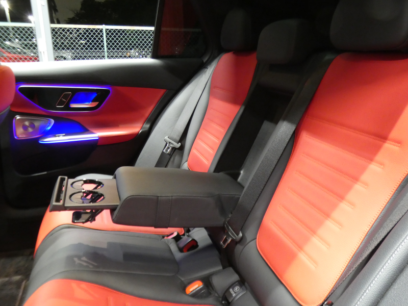 AMG Cクラス C43 4MATIC ｽﾃｰｼｮﾝﾜｺﾞﾝ AMGﾅｲﾄ&ﾚｰﾀﾞｰｾｰﾌﾃｨPKG　BSG搭載 現行型 AMGｴｱﾛ&19AW ﾊﾟﾌｫｰﾏﾝｽｻｳﾝﾄﾞ ﾘｱｱｸｽﾙｽﾃｱﾘﾝｸﾞ 赤黒革ｼｰﾄ/ﾋｰﾀｰ/ﾍﾞﾝﾁﾚｰﾀｰ ﾊﾟﾉﾗﾏSR MBUXﾅﾋﾞ 地ﾃﾞｼﾞ 360ｶﾒﾗ Burmester HUD DIGITALﾗｲﾄ　2年保証付