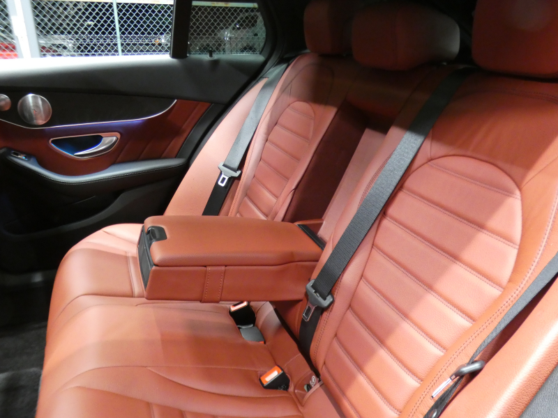 メルセデスベンツ Cクラス C200 4MATIC ｽﾃｰｼｮﾝﾜｺﾞﾝ ｱﾊﾞﾝｷﾞｬﾙﾄﾞ AMGﾗｲﾝ ﾚｻﾞｰｴｸｽｸﾙｰｼﾌﾞ&ﾚｰﾀﾞｰｾｰﾌﾃｨPKG　後期 BSG搭載 9速AT meｺﾈｸﾄ 赤本革 ﾊﾟﾉﾗﾏSR HDDﾅﾋﾞ 地ﾃﾞｼﾞ Appleｶｰﾌﾟﾚｲ Bｶﾒﾗ ﾍｯﾄﾞｱｯﾌﾟD Burmester LEDﾍｯﾄﾞﾗｲﾄ 前後ﾄﾞﾗﾚｺ AMGｴｱﾛ&18AW　2年保証付