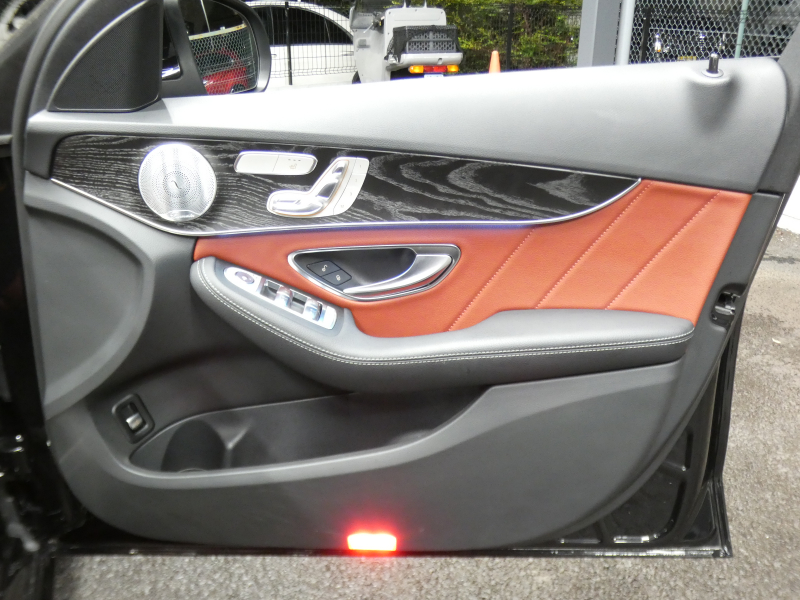 メルセデスベンツ Cクラス C200 4MATIC ｽﾃｰｼｮﾝﾜｺﾞﾝ ｱﾊﾞﾝｷﾞｬﾙﾄﾞ AMGﾗｲﾝ ﾚｻﾞｰｴｸｽｸﾙｰｼﾌﾞ&ﾚｰﾀﾞｰｾｰﾌﾃｨPKG　後期 BSG搭載 9速AT meｺﾈｸﾄ 赤本革 ﾊﾟﾉﾗﾏSR HDDﾅﾋﾞ 地ﾃﾞｼﾞ Appleｶｰﾌﾟﾚｲ Bｶﾒﾗ ﾍｯﾄﾞｱｯﾌﾟD Burmester LEDﾍｯﾄﾞﾗｲﾄ 前後ﾄﾞﾗﾚｺ AMGｴｱﾛ&18AW　2年保証付