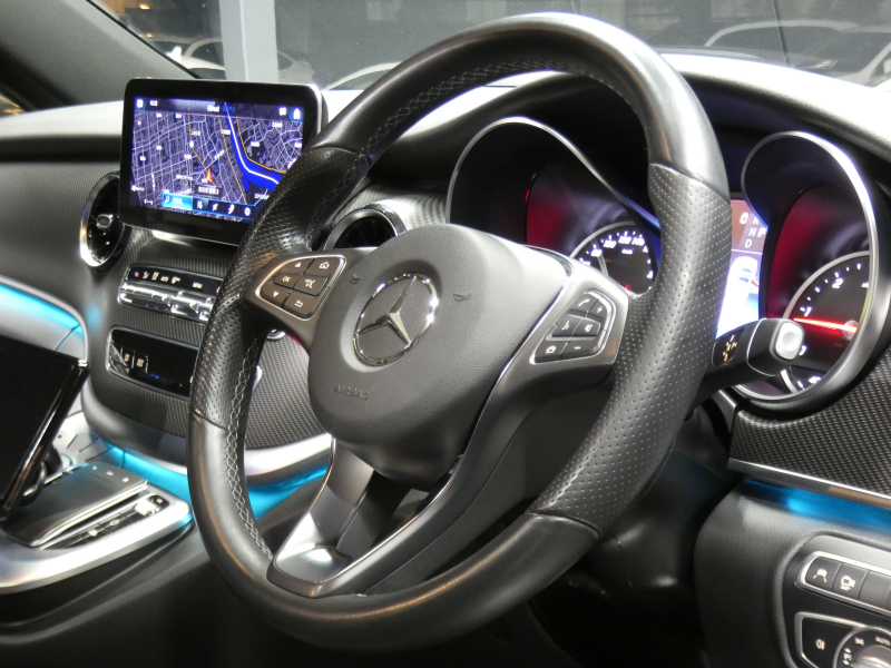 メルセデスベンツ Vクラス V220d ｱﾊﾞﾝｷﾞｬﾙﾄﾞ ﾛﾝｸﾞ AMGﾗｲﾝ ｴｸｽｸﾙｰｼﾌﾞｼｰﾄ&ﾚｰﾀﾞｰｾｰﾌﾃｨPKG　後期 9速AT 2,000ccE/G AMGｴｱﾛ&19AW 黒革ｼｰﾄ ﾊﾟﾉﾗﾏSR ｴｸｽｸﾙｰｼﾌﾞｼｰﾄ/ﾍﾞﾝﾁﾚｰﾀｰ/ﾏｯｻｰｼﾞ MBUXﾅﾋﾞTV 360度ｶﾒﾗ ﾘｱ左右ﾓﾆﾀｰ Burmester ﾊﾟﾜｰｽﾗｲﾄﾞﾄﾞｱ　2年保証付