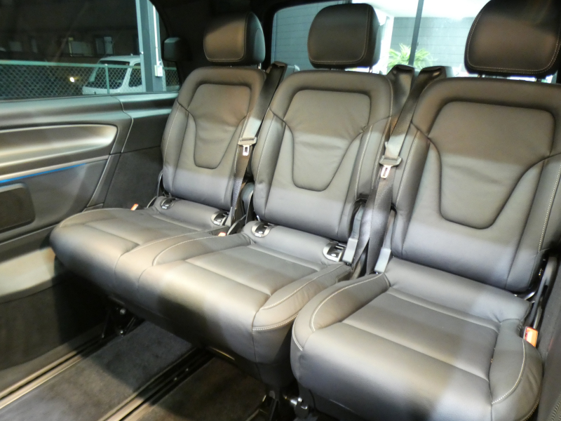 メルセデスベンツ Vクラス V220d ｱﾊﾞﾝｷﾞｬﾙﾄﾞ ﾛﾝｸﾞ AMGﾗｲﾝ ｴｸｽｸﾙｰｼﾌﾞｼｰﾄ&ﾚｰﾀﾞｰｾｰﾌﾃｨPKG　後期 9速AT 2,000ccE/G AMGｴｱﾛ&19AW 黒革ｼｰﾄ ﾊﾟﾉﾗﾏSR ｴｸｽｸﾙｰｼﾌﾞｼｰﾄ/ﾍﾞﾝﾁﾚｰﾀｰ/ﾏｯｻｰｼﾞ MBUXﾅﾋﾞTV 360度ｶﾒﾗ ﾘｱ左右ﾓﾆﾀｰ Burmester ﾊﾟﾜｰｽﾗｲﾄﾞﾄﾞｱ　2年保証付