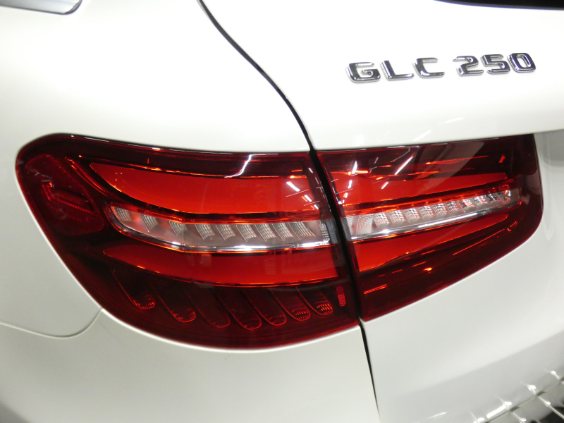 メルセデスベンツ GLC GLC250 4MATIC ｽﾎﾟｰﾂ ﾚｰﾀﾞｰｾｰﾌﾃｨPKG　AMGｴｱﾛ&19ｲﾝﾁAW ﾗﾝﾆﾝｸﾞﾎﾞｰﾄﾞ ｺﾝﾋﾞ革ｼｰﾄ 前後ﾋｰﾀｰ HDDﾅﾋﾞ 地ﾃﾞｼﾞ 360度ｶﾒﾗ ﾄﾞﾗﾚｺ 自動ﾘｱｹﾞｰﾄ/ﾌｯﾄOP ﾀﾞｲﾅﾐｯｸｾﾚｸﾄ ﾊﾟﾄﾞﾙｼﾌﾄ LEDﾗｲﾄ/ｱﾀﾞﾌﾟﾃｨﾌﾞHB　2年保証付