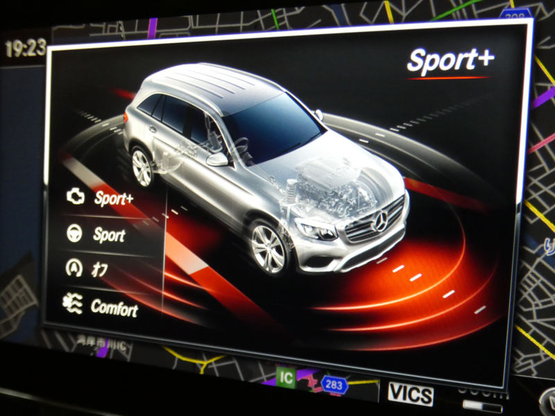 メルセデスベンツ GLC GLC250 4MATIC ｽﾎﾟｰﾂ ﾚｰﾀﾞｰｾｰﾌﾃｨPKG　AMGｴｱﾛ&19ｲﾝﾁAW ﾗﾝﾆﾝｸﾞﾎﾞｰﾄﾞ ｺﾝﾋﾞ革ｼｰﾄ 前後ﾋｰﾀｰ HDDﾅﾋﾞ 地ﾃﾞｼﾞ 360度ｶﾒﾗ ﾄﾞﾗﾚｺ 自動ﾘｱｹﾞｰﾄ/ﾌｯﾄOP ﾀﾞｲﾅﾐｯｸｾﾚｸﾄ ﾊﾟﾄﾞﾙｼﾌﾄ LEDﾗｲﾄ/ｱﾀﾞﾌﾟﾃｨﾌﾞHB　2年保証付