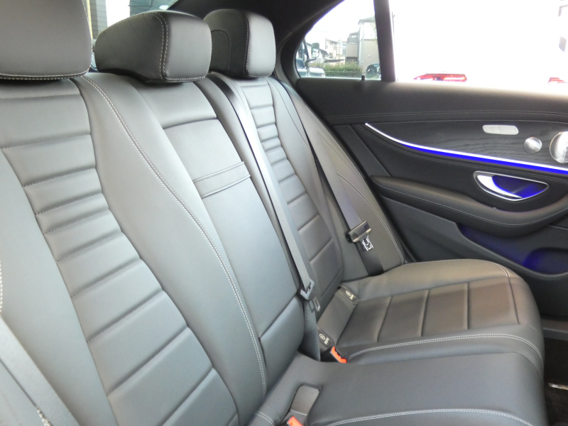 メルセデスベンツ Eクラス E200 ｽﾎﾟｰﾂ AMGﾗｲﾝｲﾝﾃﾘｱ&ｴｸｽｸﾙｰｼﾌﾞ&ﾚｰﾀﾞｰｾｰﾌﾃｨPKG　後期 1ｵｰﾅｰ BSG搭載 AMGｴｱﾛ&19AW ﾅｯﾊﾟ革/前後ﾋｰﾀｰ MBUXﾅﾋﾞ 地ﾃﾞｼﾞ AppleCarPlay 360度ｶﾒﾗ Burmester ﾍｯﾄﾞｱｯﾌﾟD ｵｰﾄﾄﾗﾝｸ　2年保証付