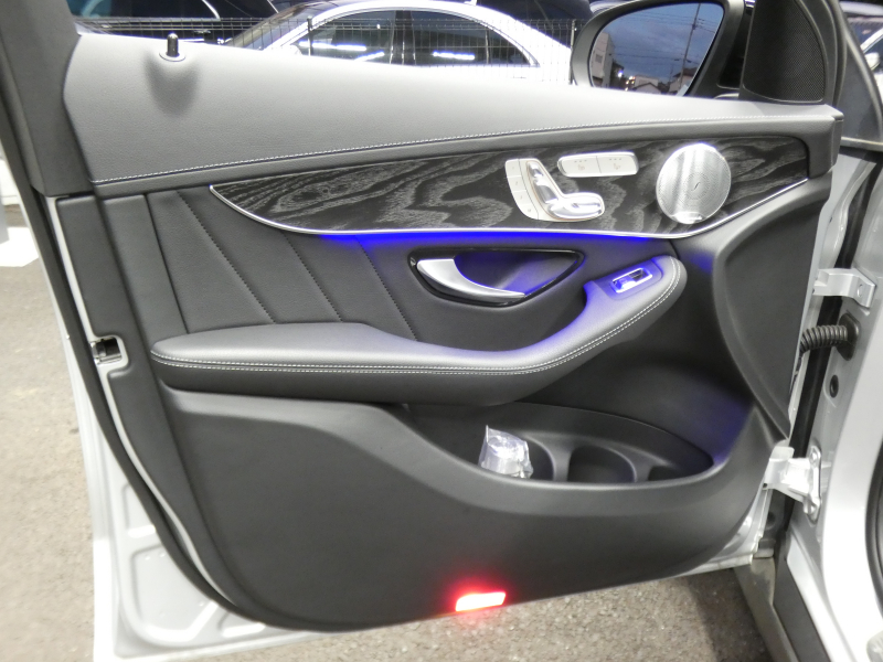 AMG GLCクーペ GLC43 4MATIC ｸｰﾍﾟ ﾚｻﾞｰｴｸｽｸﾙｰｼﾌﾞ&ﾚｰﾀﾞｰｾｰﾌﾃｨPKG　後期 390ps meｺﾈｸﾄ 黒革/ﾍﾞﾝﾁﾚｰﾀｰ ｻﾝﾙｰﾌ MBUXﾅﾋﾞ 地ﾃﾞｼﾞ 360ｶﾒﾗ ﾍｯﾄﾞｱｯﾌﾟD Burmester ｴｱﾊﾞﾗﾝｽPKG 前後ﾄﾞﾗﾚｺ LEDﾍｯﾄﾞﾗｲﾄ AMGｴｱﾛ/20ｲﾝﾁAW　2年保証付