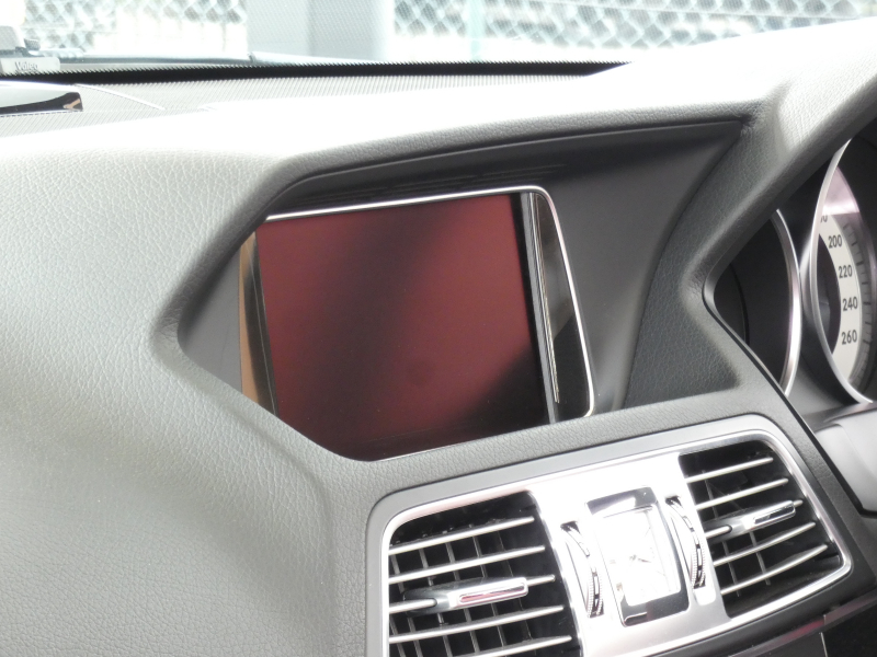 メルセデスベンツ Eクラス E250 ｶﾌﾞﾘｵﾚ AMGｽﾎﾟｰﾂ&ｺﾝﾌｫｰﾄ&ﾚｰﾀﾞｰｾｰﾌﾃｨPKG　後期 ﾀﾞｰｸﾚｯﾄﾞｿﾌﾄﾄｯﾌﾟ AMGｴｱﾛ&18AW ｷｰﾚｽｺﾞｰ 赤本革/ｴｱｽｶｰﾌ/ﾋｰﾀｰ/ﾏﾙﾁｺﾝﾄﾛｰﾙｼｰﾄB ﾅﾋﾞ 地ﾃﾞｼﾞ 360度ｶﾒﾗ ﾄﾞﾗﾚｺ LEDﾍｯﾄﾞﾗｲﾄ/自動ﾊｲﾋﾞｰﾑ　2年保証付