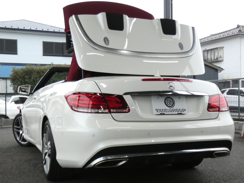 メルセデスベンツ Eクラス E250 ｶﾌﾞﾘｵﾚ AMGｽﾎﾟｰﾂ&ｺﾝﾌｫｰﾄ&ﾚｰﾀﾞｰｾｰﾌﾃｨPKG　後期 ﾀﾞｰｸﾚｯﾄﾞｿﾌﾄﾄｯﾌﾟ AMGｴｱﾛ&18AW ｷｰﾚｽｺﾞｰ 赤本革/ｴｱｽｶｰﾌ/ﾋｰﾀｰ/ﾏﾙﾁｺﾝﾄﾛｰﾙｼｰﾄB ﾅﾋﾞ 地ﾃﾞｼﾞ 360度ｶﾒﾗ ﾄﾞﾗﾚｺ LEDﾍｯﾄﾞﾗｲﾄ/自動ﾊｲﾋﾞｰﾑ　2年保証付