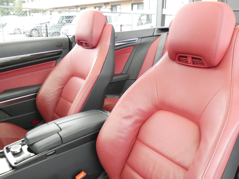 メルセデスベンツ Eクラス E250 ｶﾌﾞﾘｵﾚ AMGｽﾎﾟｰﾂ&ｺﾝﾌｫｰﾄ&ﾚｰﾀﾞｰｾｰﾌﾃｨPKG　後期 ﾀﾞｰｸﾚｯﾄﾞｿﾌﾄﾄｯﾌﾟ AMGｴｱﾛ&18AW ｷｰﾚｽｺﾞｰ 赤本革/ｴｱｽｶｰﾌ/ﾋｰﾀｰ/ﾏﾙﾁｺﾝﾄﾛｰﾙｼｰﾄB ﾅﾋﾞ 地ﾃﾞｼﾞ 360度ｶﾒﾗ ﾄﾞﾗﾚｺ LEDﾍｯﾄﾞﾗｲﾄ/自動ﾊｲﾋﾞｰﾑ　2年保証付