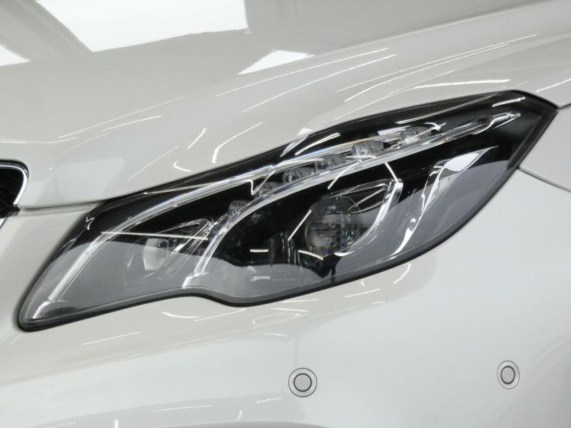 メルセデスベンツ Eクラス E250 ｶﾌﾞﾘｵﾚ AMGｽﾎﾟｰﾂ&ｺﾝﾌｫｰﾄ&ﾚｰﾀﾞｰｾｰﾌﾃｨPKG　後期 ﾀﾞｰｸﾚｯﾄﾞｿﾌﾄﾄｯﾌﾟ AMGｴｱﾛ&18AW ｷｰﾚｽｺﾞｰ 赤本革/ｴｱｽｶｰﾌ/ﾋｰﾀｰ/ﾏﾙﾁｺﾝﾄﾛｰﾙｼｰﾄB ﾅﾋﾞ 地ﾃﾞｼﾞ 360度ｶﾒﾗ ﾄﾞﾗﾚｺ LEDﾍｯﾄﾞﾗｲﾄ/自動ﾊｲﾋﾞｰﾑ　2年保証付