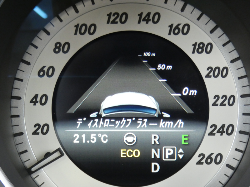 メルセデスベンツ Eクラス E250 ｶﾌﾞﾘｵﾚ AMGｽﾎﾟｰﾂ&ｺﾝﾌｫｰﾄ&ﾚｰﾀﾞｰｾｰﾌﾃｨPKG　後期 ﾀﾞｰｸﾚｯﾄﾞｿﾌﾄﾄｯﾌﾟ AMGｴｱﾛ&18AW ｷｰﾚｽｺﾞｰ 赤本革/ｴｱｽｶｰﾌ/ﾋｰﾀｰ/ﾏﾙﾁｺﾝﾄﾛｰﾙｼｰﾄB ﾅﾋﾞ 地ﾃﾞｼﾞ 360度ｶﾒﾗ ﾄﾞﾗﾚｺ LEDﾍｯﾄﾞﾗｲﾄ/自動ﾊｲﾋﾞｰﾑ　2年保証付