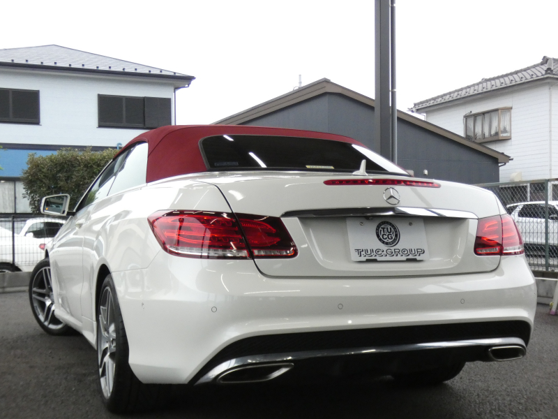 メルセデスベンツ Eクラス E250 ｶﾌﾞﾘｵﾚ AMGｽﾎﾟｰﾂ&ｺﾝﾌｫｰﾄ&ﾚｰﾀﾞｰｾｰﾌﾃｨPKG　後期 ﾀﾞｰｸﾚｯﾄﾞｿﾌﾄﾄｯﾌﾟ AMGｴｱﾛ&18AW ｷｰﾚｽｺﾞｰ 赤本革/ｴｱｽｶｰﾌ/ﾋｰﾀｰ/ﾏﾙﾁｺﾝﾄﾛｰﾙｼｰﾄB ﾅﾋﾞ 地ﾃﾞｼﾞ 360度ｶﾒﾗ ﾄﾞﾗﾚｺ LEDﾍｯﾄﾞﾗｲﾄ/自動ﾊｲﾋﾞｰﾑ　2年保証付