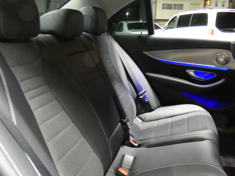 メルセデスベンツ Eクラス E200 4MATIC ｱﾊﾞﾝｷﾞｬﾙﾄﾞ ﾚｰﾀﾞｰｾｰﾌﾃｨPKG　ﾊﾟﾅﾒﾘｶｰﾅｸﾞﾘﾙ ｷｰﾚｽｺﾞｰ 黒半革ｼｰﾄ/ﾋｰﾀｰ HDDﾅﾋﾞ 地ﾃﾞｼﾞ 360度ｶﾒﾗ AppleCarPlay 前後ﾄﾞﾗﾚｺ ﾀﾞｲﾅﾐｯｸｾﾚｸﾄ ﾊﾟﾄﾞﾙｼﾌﾄ LEDﾍｯﾄﾞﾗｲﾄ 純正17ｲﾝﾁAW　2年保証付