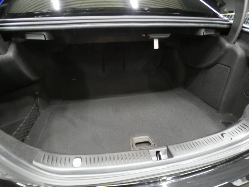 メルセデスベンツ Eクラス E200 4MATIC ｱﾊﾞﾝｷﾞｬﾙﾄﾞ ﾚｰﾀﾞｰｾｰﾌﾃｨPKG　ﾊﾟﾅﾒﾘｶｰﾅｸﾞﾘﾙ ｷｰﾚｽｺﾞｰ 黒半革ｼｰﾄ/ﾋｰﾀｰ HDDﾅﾋﾞ 地ﾃﾞｼﾞ 360度ｶﾒﾗ AppleCarPlay 前後ﾄﾞﾗﾚｺ ﾀﾞｲﾅﾐｯｸｾﾚｸﾄ ﾊﾟﾄﾞﾙｼﾌﾄ LEDﾍｯﾄﾞﾗｲﾄ 純正17ｲﾝﾁAW　2年保証付