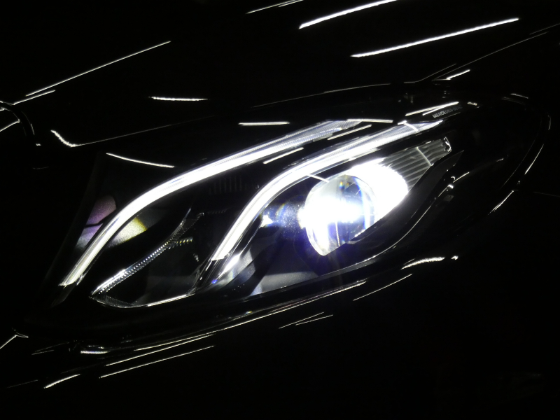 メルセデスベンツ Eクラス E200 4MATIC ｱﾊﾞﾝｷﾞｬﾙﾄﾞ ﾚｰﾀﾞｰｾｰﾌﾃｨPKG　ﾊﾟﾅﾒﾘｶｰﾅｸﾞﾘﾙ ｷｰﾚｽｺﾞｰ 黒半革ｼｰﾄ/ﾋｰﾀｰ HDDﾅﾋﾞ 地ﾃﾞｼﾞ 360度ｶﾒﾗ AppleCarPlay 前後ﾄﾞﾗﾚｺ ﾀﾞｲﾅﾐｯｸｾﾚｸﾄ ﾊﾟﾄﾞﾙｼﾌﾄ LEDﾍｯﾄﾞﾗｲﾄ 純正17ｲﾝﾁAW　2年保証付