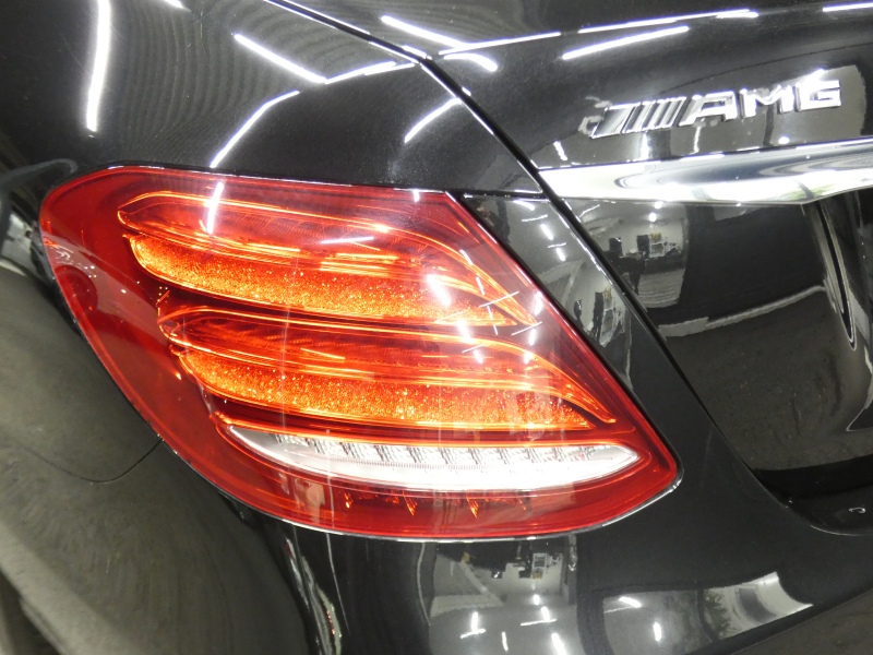 メルセデスベンツ Eクラス E200 4MATIC ｱﾊﾞﾝｷﾞｬﾙﾄﾞ ﾚｰﾀﾞｰｾｰﾌﾃｨPKG　ﾊﾟﾅﾒﾘｶｰﾅｸﾞﾘﾙ ｷｰﾚｽｺﾞｰ 黒半革ｼｰﾄ/ﾋｰﾀｰ HDDﾅﾋﾞ 地ﾃﾞｼﾞ 360度ｶﾒﾗ AppleCarPlay 前後ﾄﾞﾗﾚｺ ﾀﾞｲﾅﾐｯｸｾﾚｸﾄ ﾊﾟﾄﾞﾙｼﾌﾄ LEDﾍｯﾄﾞﾗｲﾄ 純正17ｲﾝﾁAW　2年保証付