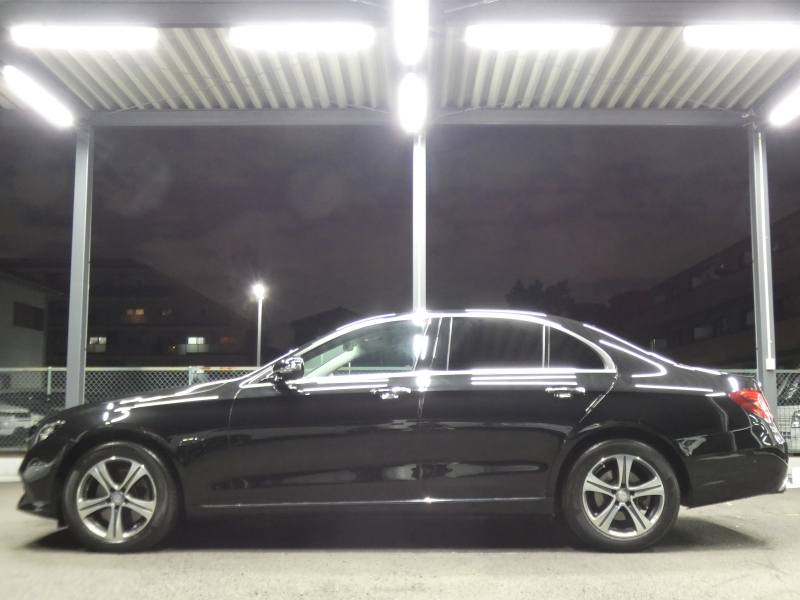 メルセデスベンツ Eクラス E200 4MATIC ｱﾊﾞﾝｷﾞｬﾙﾄﾞ ﾚｰﾀﾞｰｾｰﾌﾃｨPKG　ﾊﾟﾅﾒﾘｶｰﾅｸﾞﾘﾙ ｷｰﾚｽｺﾞｰ 黒半革ｼｰﾄ/ﾋｰﾀｰ HDDﾅﾋﾞ 地ﾃﾞｼﾞ 360度ｶﾒﾗ AppleCarPlay 前後ﾄﾞﾗﾚｺ ﾀﾞｲﾅﾐｯｸｾﾚｸﾄ ﾊﾟﾄﾞﾙｼﾌﾄ LEDﾍｯﾄﾞﾗｲﾄ 純正17ｲﾝﾁAW　2年保証付
