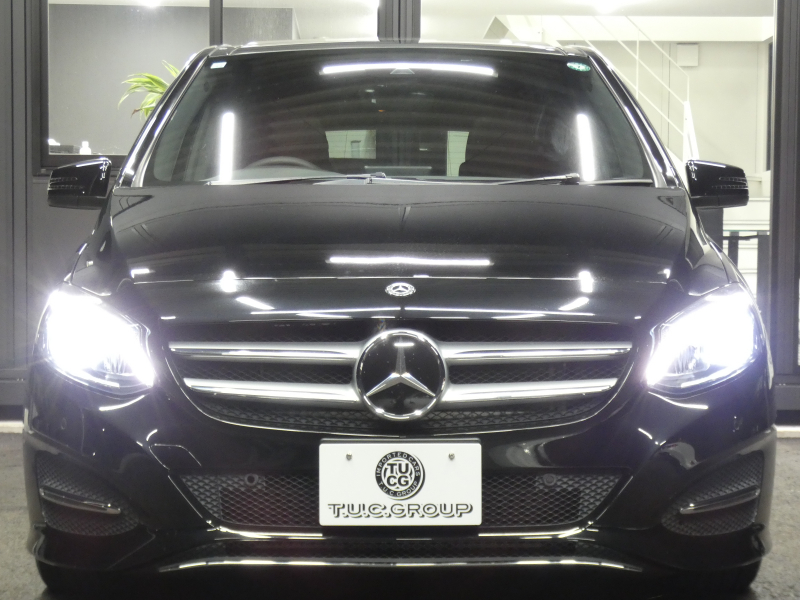 メルセデスベンツ Bクラス B180 ﾍﾞｰｼｯｸ&ﾌﾟﾚﾐｱﾑ&ﾚｰﾀﾞｰｾｰﾌﾃｨPKG　後期 ｷｰﾚｽｺﾞｰ 黒革ｼｰﾄ/ﾋｰﾀｰ ﾊﾟﾉﾗﾏｻﾝﾙｰﾌ HDDﾅﾋﾞ 地ﾃﾞｼﾞ AppleCarPlay Bｶﾒﾗ harman/kardon ﾊﾟﾄﾞﾙｼﾌﾄ LEDﾍｯﾄﾞﾗｲﾄ/ｵｰﾄHB ｱﾝﾋﾞｴﾝﾄﾗｲﾄ　2年保証付