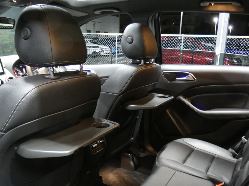 メルセデスベンツ Bクラス B180 ﾍﾞｰｼｯｸ&ﾌﾟﾚﾐｱﾑ&ﾚｰﾀﾞｰｾｰﾌﾃｨPKG　後期 ｷｰﾚｽｺﾞｰ 黒革ｼｰﾄ/ﾋｰﾀｰ ﾊﾟﾉﾗﾏｻﾝﾙｰﾌ HDDﾅﾋﾞ 地ﾃﾞｼﾞ AppleCarPlay Bｶﾒﾗ harman/kardon ﾊﾟﾄﾞﾙｼﾌﾄ LEDﾍｯﾄﾞﾗｲﾄ/ｵｰﾄHB ｱﾝﾋﾞｴﾝﾄﾗｲﾄ　2年保証付