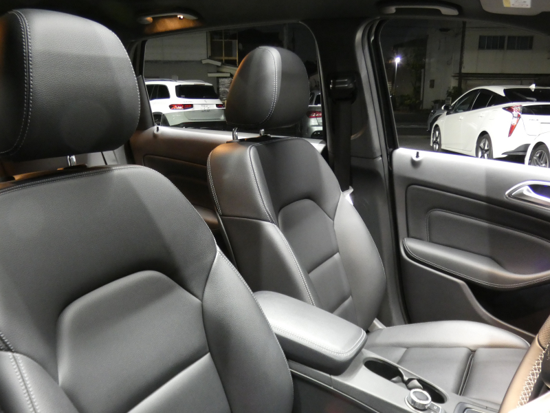 メルセデスベンツ Bクラス B180 ﾍﾞｰｼｯｸ&ﾌﾟﾚﾐｱﾑ&ﾚｰﾀﾞｰｾｰﾌﾃｨPKG　後期 ｷｰﾚｽｺﾞｰ 黒革ｼｰﾄ/ﾋｰﾀｰ ﾊﾟﾉﾗﾏｻﾝﾙｰﾌ HDDﾅﾋﾞ 地ﾃﾞｼﾞ AppleCarPlay Bｶﾒﾗ harman/kardon ﾊﾟﾄﾞﾙｼﾌﾄ LEDﾍｯﾄﾞﾗｲﾄ/ｵｰﾄHB ｱﾝﾋﾞｴﾝﾄﾗｲﾄ　2年保証付