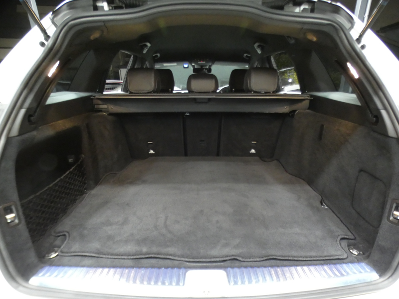 メルセデスベンツ Cクラス C200 ｽﾃｰｼｮﾝﾜｺﾞﾝ ｱﾊﾞﾝｷﾞｬﾙﾄﾞ AMGﾗｲﾝ ﾚｻﾞｰｴｸｽｸﾙｰｼﾌﾞ&ﾚｰﾀﾞｰｾｰﾌﾃｨPKG　後期 BSG搭載 9速AT meｺﾈｸﾄ 黒本革 HDDﾅﾋﾞ 地ﾃﾞｼﾞ Appleｶｰﾌﾟﾚｲ Bｶﾒﾗ ﾍｯﾄﾞｱｯﾌﾟD Burmester 液晶ﾒｰﾀｰ LEDﾍｯﾄﾞﾗｲﾄ 前後ﾄﾞﾗﾚｺ AMGｴｱﾛ&18AW　2年保証付