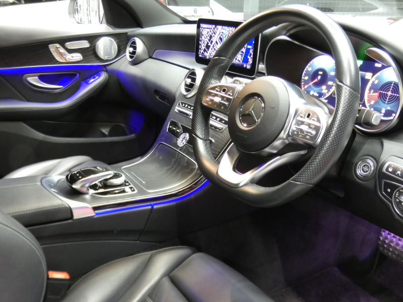 メルセデスベンツ Cクラス C200 ｽﾃｰｼｮﾝﾜｺﾞﾝ ｱﾊﾞﾝｷﾞｬﾙﾄﾞ AMGﾗｲﾝ ﾚｻﾞｰｴｸｽｸﾙｰｼﾌﾞ&ﾚｰﾀﾞｰｾｰﾌﾃｨPKG　後期 BSG搭載 9速AT meｺﾈｸﾄ 黒本革 HDDﾅﾋﾞ 地ﾃﾞｼﾞ Appleｶｰﾌﾟﾚｲ Bｶﾒﾗ ﾍｯﾄﾞｱｯﾌﾟD Burmester 液晶ﾒｰﾀｰ LEDﾍｯﾄﾞﾗｲﾄ 前後ﾄﾞﾗﾚｺ AMGｴｱﾛ&18AW　2年保証付