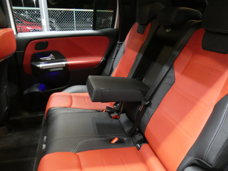 メルセデスベンツ GLB GLB200d AMGﾗｲﾝ ﾚｻﾞｰｴｸｽｸﾙｰｼﾌﾞ&ｱﾄﾞﾊﾞﾝｽﾄﾞPKG　meｺﾈｸﾄ AMGｴｱﾛ&19AW 赤黒革ｼｰﾄ ﾊﾟﾉﾗﾏｻﾝﾙｰﾌ MBUXﾅﾋﾞ 360度ｶﾒﾗ 前後ﾄﾞﾗﾚｺ ｱﾄﾞﾊﾞﾝｽﾄﾞｻｳﾝﾄﾞ ﾍｯﾄﾞｱｯﾌﾟD ﾜｲﾔﾚｽﾁｬｰｼﾞ LEDﾗｲﾄ/ｵｰﾄHB　2年保証付