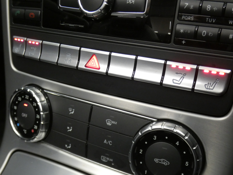 メルセデスベンツ SLKクラス SLK200 BL-EF ｽﾎﾟｰﾂ　WORK17ｲﾝﾁAW 黒本革ｼｰﾄ/ﾋｰﾀｰ/ｴｱｽｶｰﾌ HDDﾅﾋﾞ 地ﾃﾞｼﾞ ﾊﾞｯｸｶﾒﾗ 純正ﾄﾞﾗﾚｺ ﾊﾟﾄﾞﾙｼﾌﾄ ｷｾﾉﾝﾗｲﾄ/ｲﾝﾃﾘｼﾞｪﾝﾄﾗｲﾄ　2年保証付