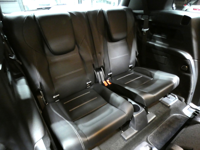 メルセデスベンツ GLB GLB250 4MATIC ｽﾎﾟｰﾂ ﾚｰﾀﾞｰｾｰﾌﾃｨPKG　1ｵｰﾅｰ meｺﾈｸﾄ ｷｰﾚｽｺﾞｰ AMGｴｱﾛ&20ｲﾝﾁAW 黒本革ｼｰﾄ MBUXﾅﾋﾞ 地ﾃﾞｼﾞ 360度ｶﾒﾗ ﾀﾞｲﾅﾐｯｸｾﾚｸﾄ ﾊﾟﾄﾞﾙｼﾌﾄ 前後ﾄﾞﾗﾚｺ 自動ﾘｱｹﾞｰﾄ/ﾌｯﾄOP LEDﾍｯﾄﾞﾗｲﾄ ｵｰﾄHB　2年保証付