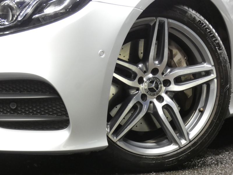 メルセデスベンツ Eクラス E400 ｸｰﾍﾟ ｽﾎﾟｰﾂ ｴｸｽｸﾙｰｼﾌﾞ&ﾚｰﾀﾞｰｾｰﾌﾃｨPKG　333ps AMGｴｱﾛ&19AW ｷｰﾚｽｺﾞｰ ﾅｯﾊﾟ赤黒革 ﾍﾞﾝﾁﾚｰﾀｰ&ﾏｯｻｰｼﾞ ﾊﾟﾉﾗﾏｻﾝﾙｰﾌ ﾅﾋﾞTV 360ｶﾒﾗ Aｶｰﾌﾟﾚｲ Burmester ﾍｯﾄﾞｱｯﾌﾟD ｴｱﾊﾞﾗﾝｽPKG ｵｰﾄﾄﾗﾝｸ/ﾌｯﾄOP　2年保証付